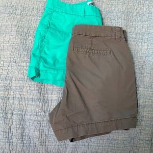 2 pair women's Old Navy shorts size 8